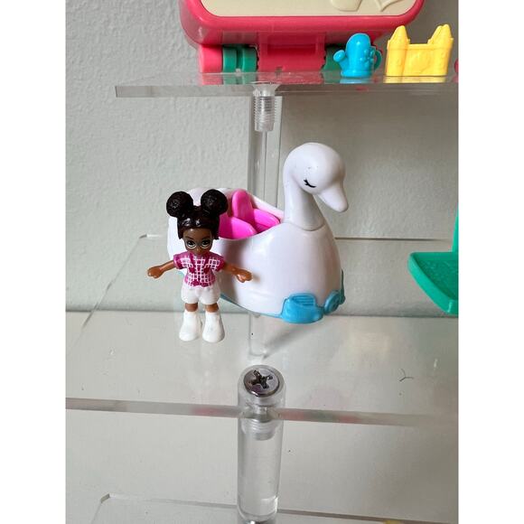 Collection of Shopkins and Polly Pocket Various Compact play-sets, 1 Vehicle - Picture 6 of 9